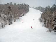 Mary, Chuckles, Gary and the Bagel on Upper Dream Maker in the snow.